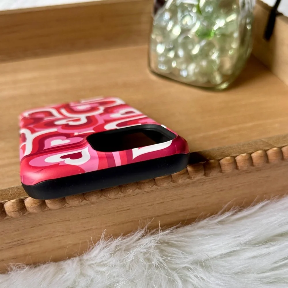 Casely iPhone Case Love Song Remix‎ Ombre Hearts Case – Iphone 15 Pro Max